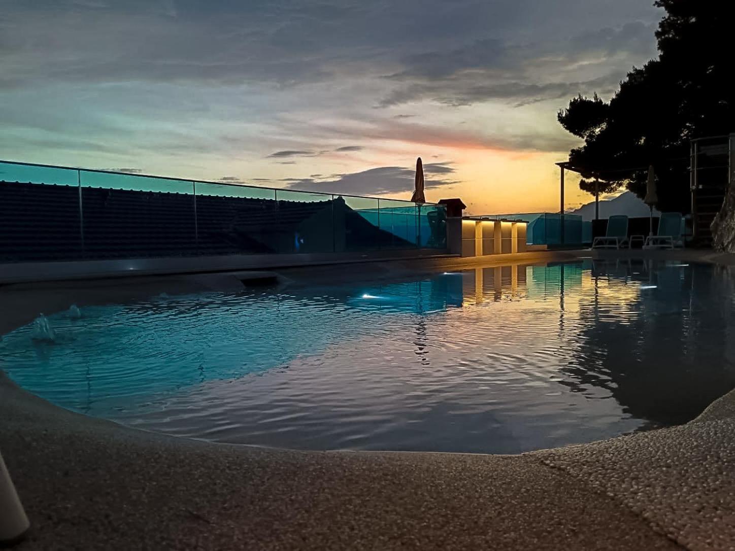 Villa Visnja Prestige เบรลา ภายนอก รูปภาพ